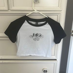 Angel baby cropped tee